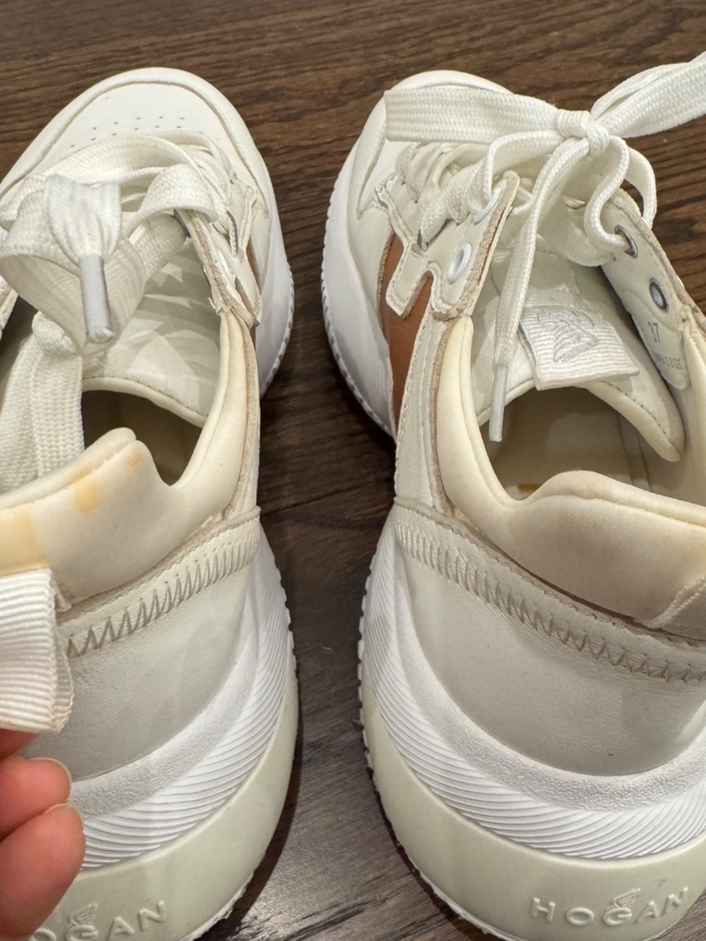 Hogan Women's Interactive White Sneakers Size 37 - Picture 4 of 9